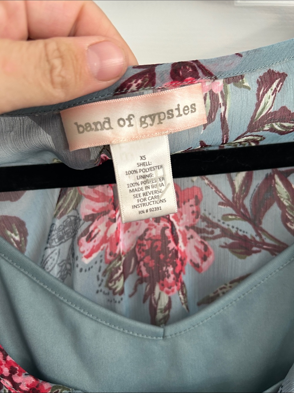 XS Band of Gypsies Dress & Slip - Picture 5 of 8